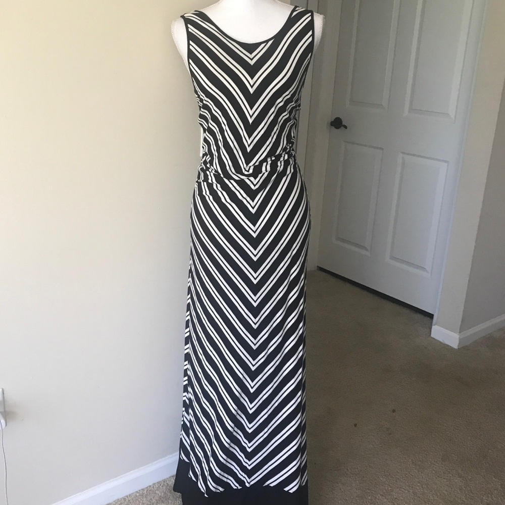 Super Soft Cotton Black & White Maxi Dress